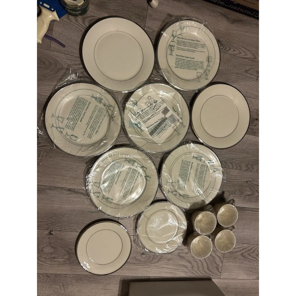 Lenox Solitaire Set Of 7 Dinner Plates, Set Of 2 Bread Plates, Set Of 4 Tea Cups